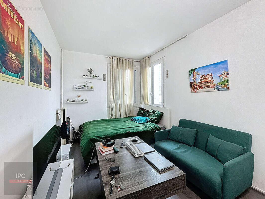 Appartement à CLICHY