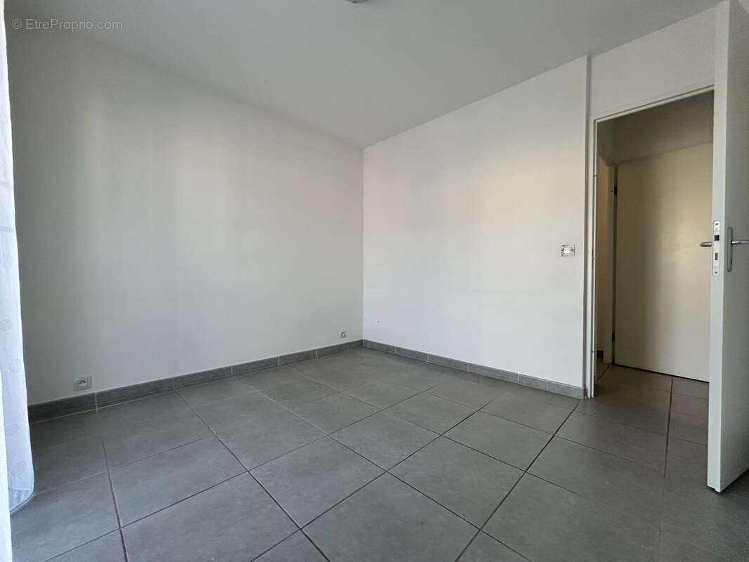 Appartement à MARSEILLE-14E