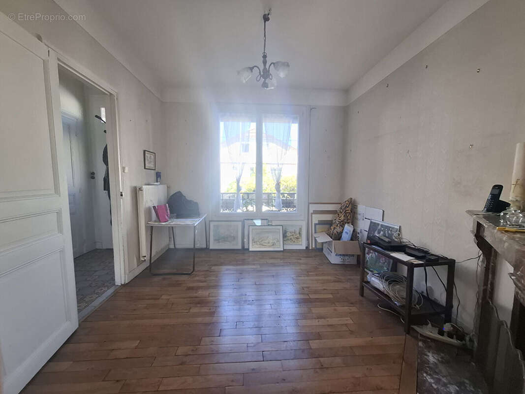 Maison à VILLEMOMBLE