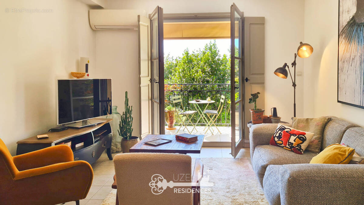 Appartement à UZES