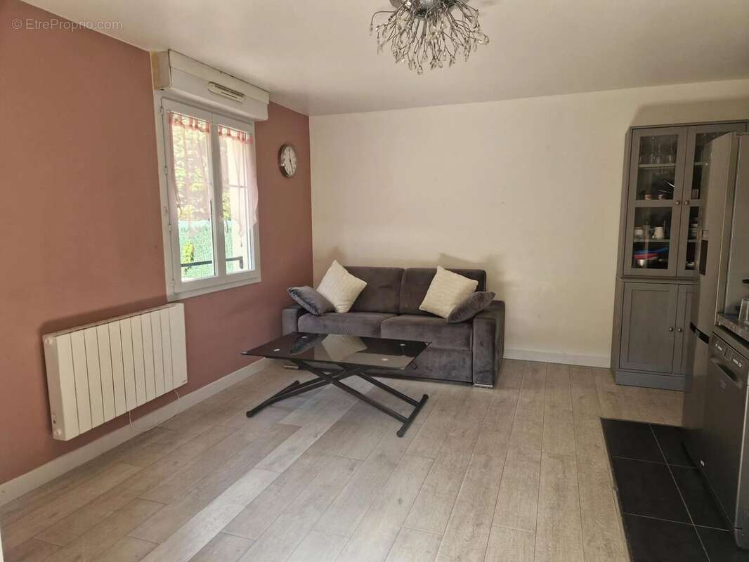 Appartement à THIAIS