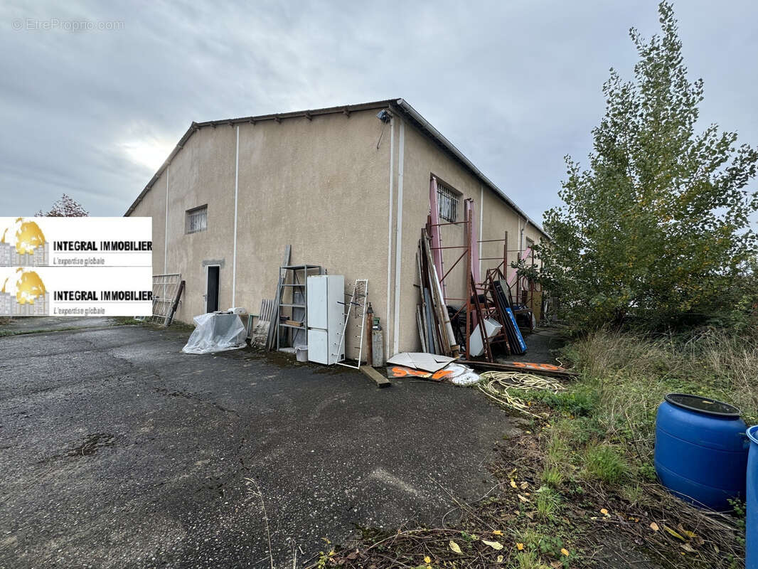Commerce à MURET