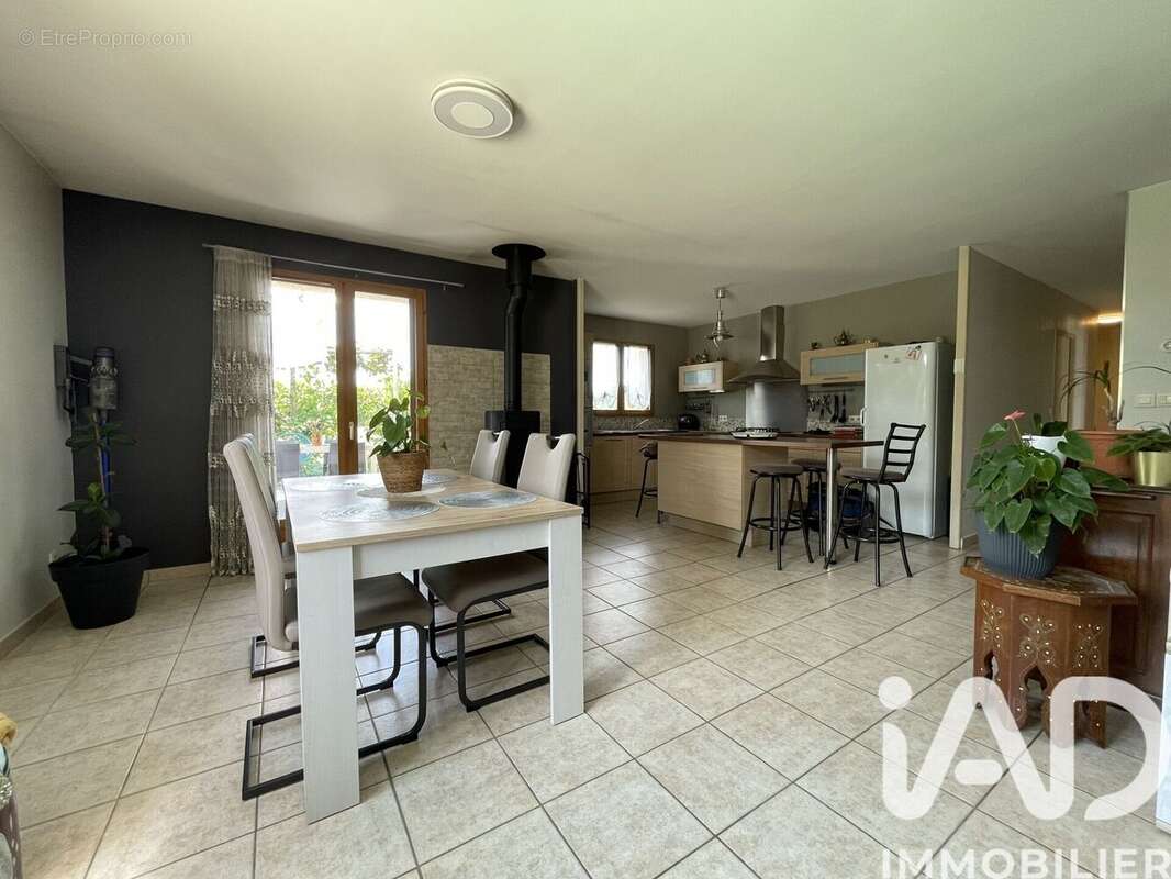 Photo 9 - Maison à IZEAUX