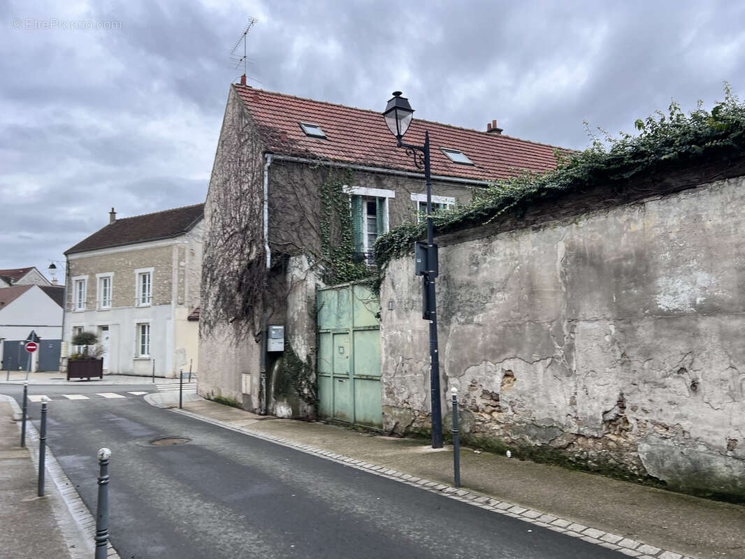 Maison 150 m² à Brie-Comte-Robert  - photo 20