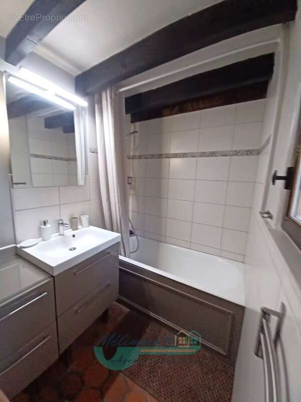 Maison 96 m² à Champcevrais  - photo 6
