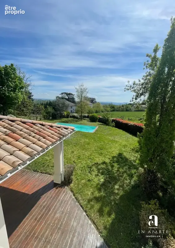 Chaponost -  maison de 200 m2 sur un  terrain de 1500m2 avec vue et  piscine - photo 19