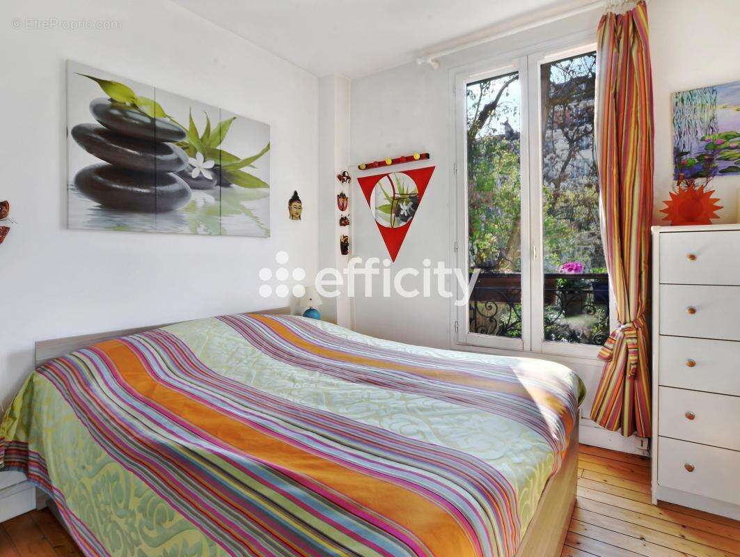 Appartement à PARIS-18E