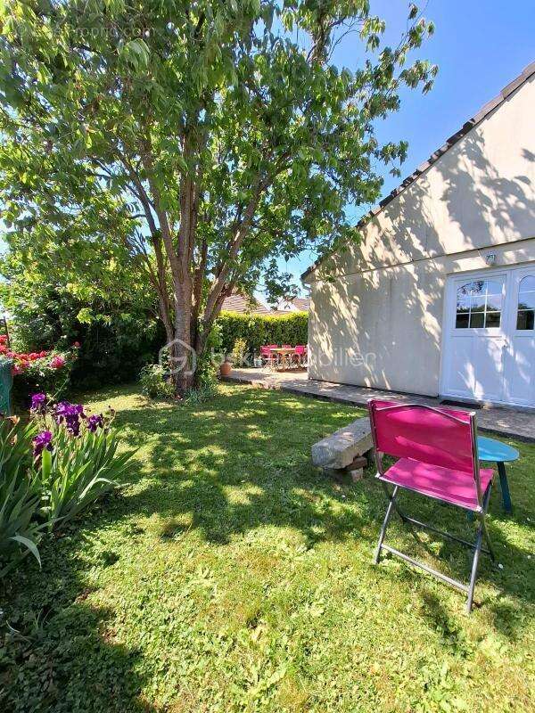 Maison à SAINT-CREPIN-IBOUVILLERS