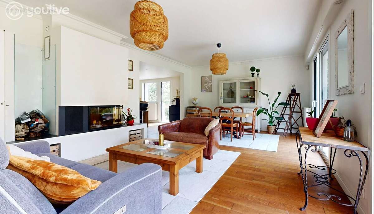 Maison à LA CHAPELLE-SUR-ERDRE