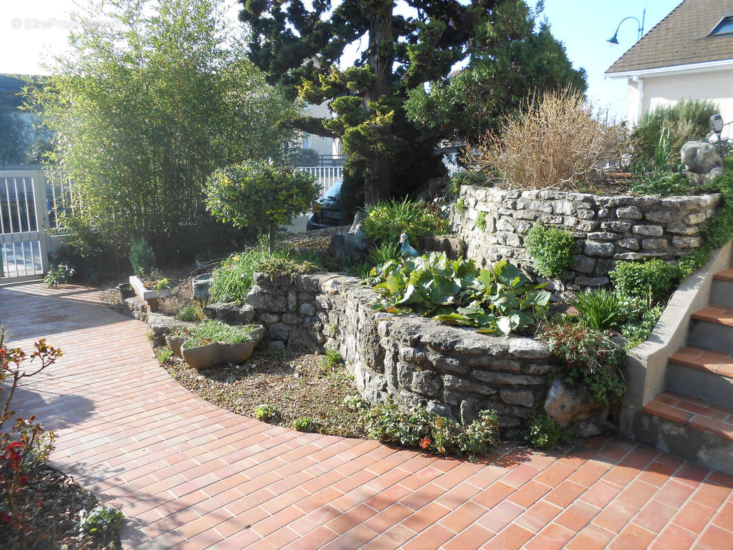 Maison à ORMESSON-SUR-MARNE