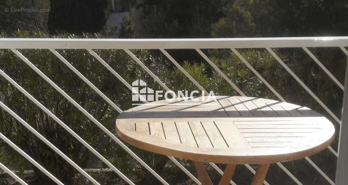 Appartement à SIX-FOURS-LES-PLAGES