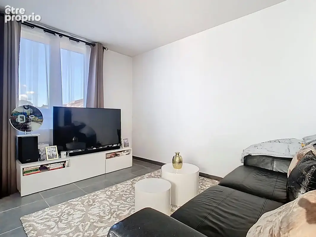 Appartement Vitrolles 4 pièce(s) 85 m2 + PARKING - photo 16