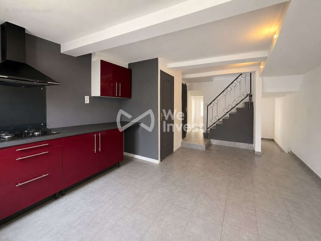 Maison à FRANCHEVAL
