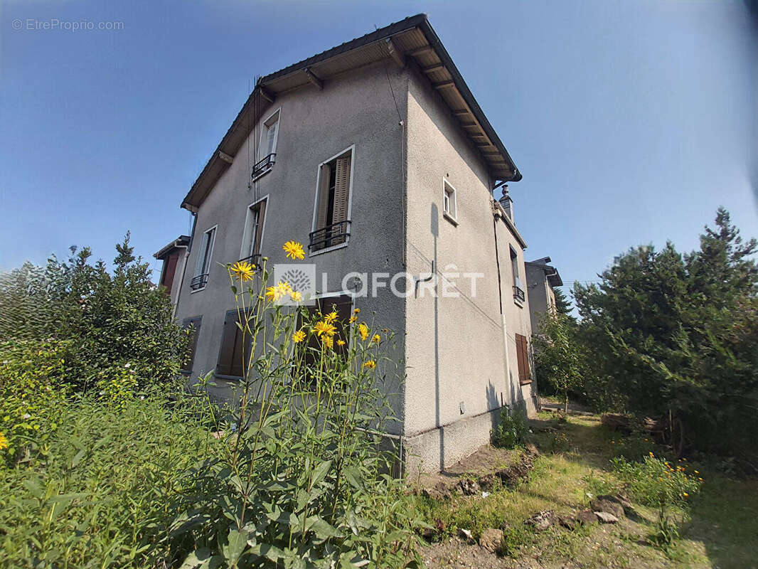 Appartement à VILLEMOMBLE