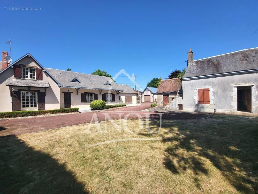 Maison à CLOYES-SUR-LE-LOIR
