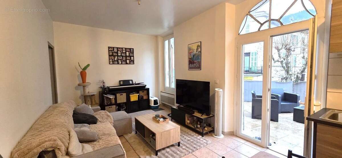 Appartement à CUGES-LES-PINS