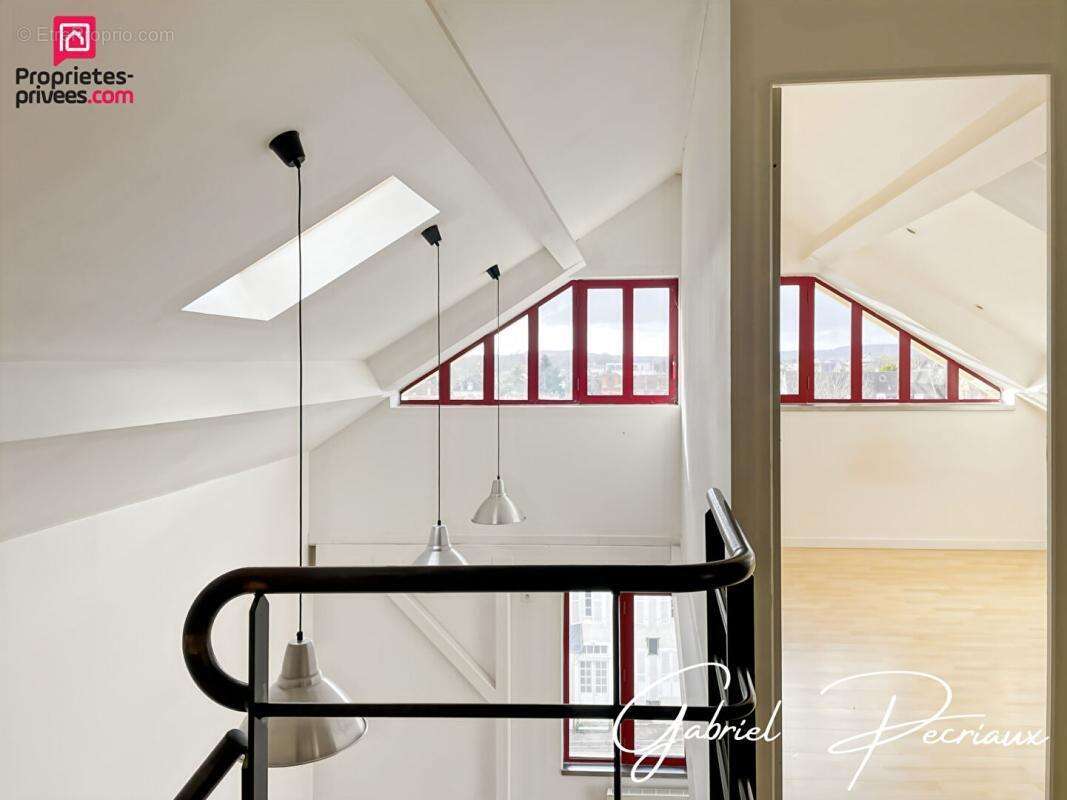 Appartement à SAINTE-SAVINE