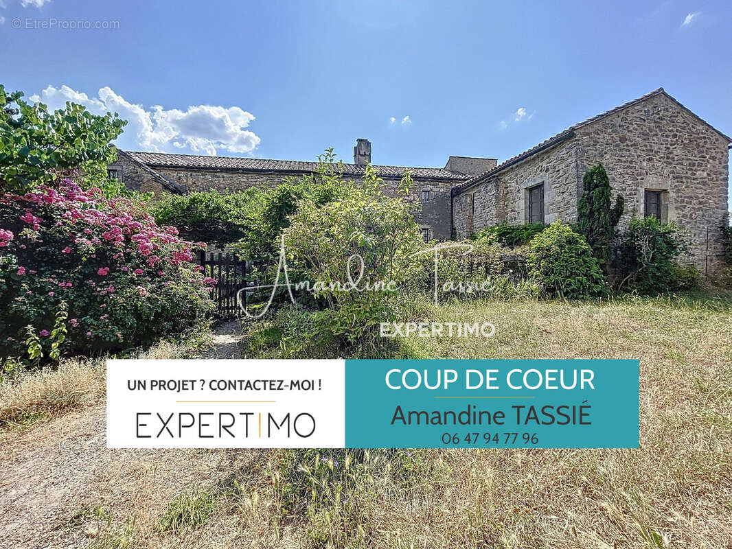 À vendre   Ancien prieuré du XIVe siècle entièrement rénové   Larzac, charme et autonomie - photo 2