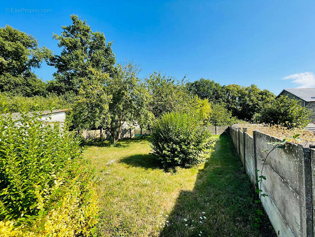 Charmante maison familiale en pierre, au coeur du Bourg de Saint-Malo-des-Trois-Fontaines - photo 21