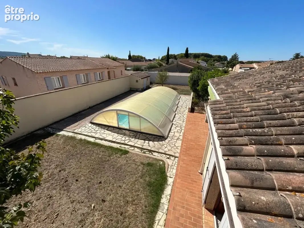 Maison 150 m2 avec piscine, jardin 1 000 m2 et garage — Rodilhan (Proche Nîmes) - photo 18
