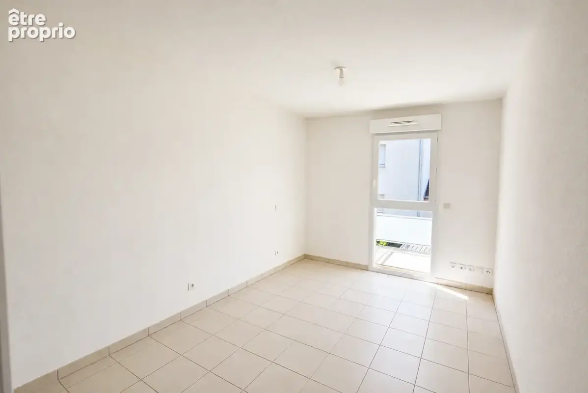 Appartement T2 avec balcon et places de stationnement - SCIONZIER - photo 7