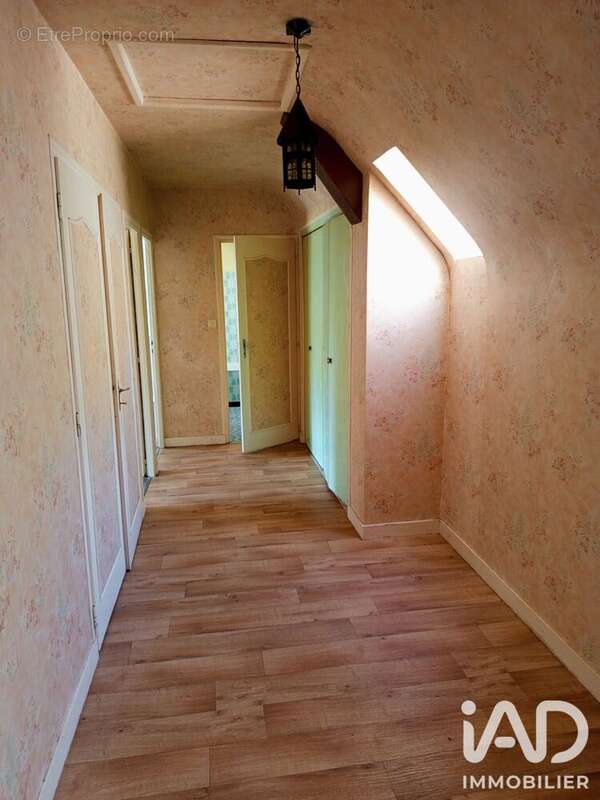 Maison 144 m² à Tinteniac  - photo 8
