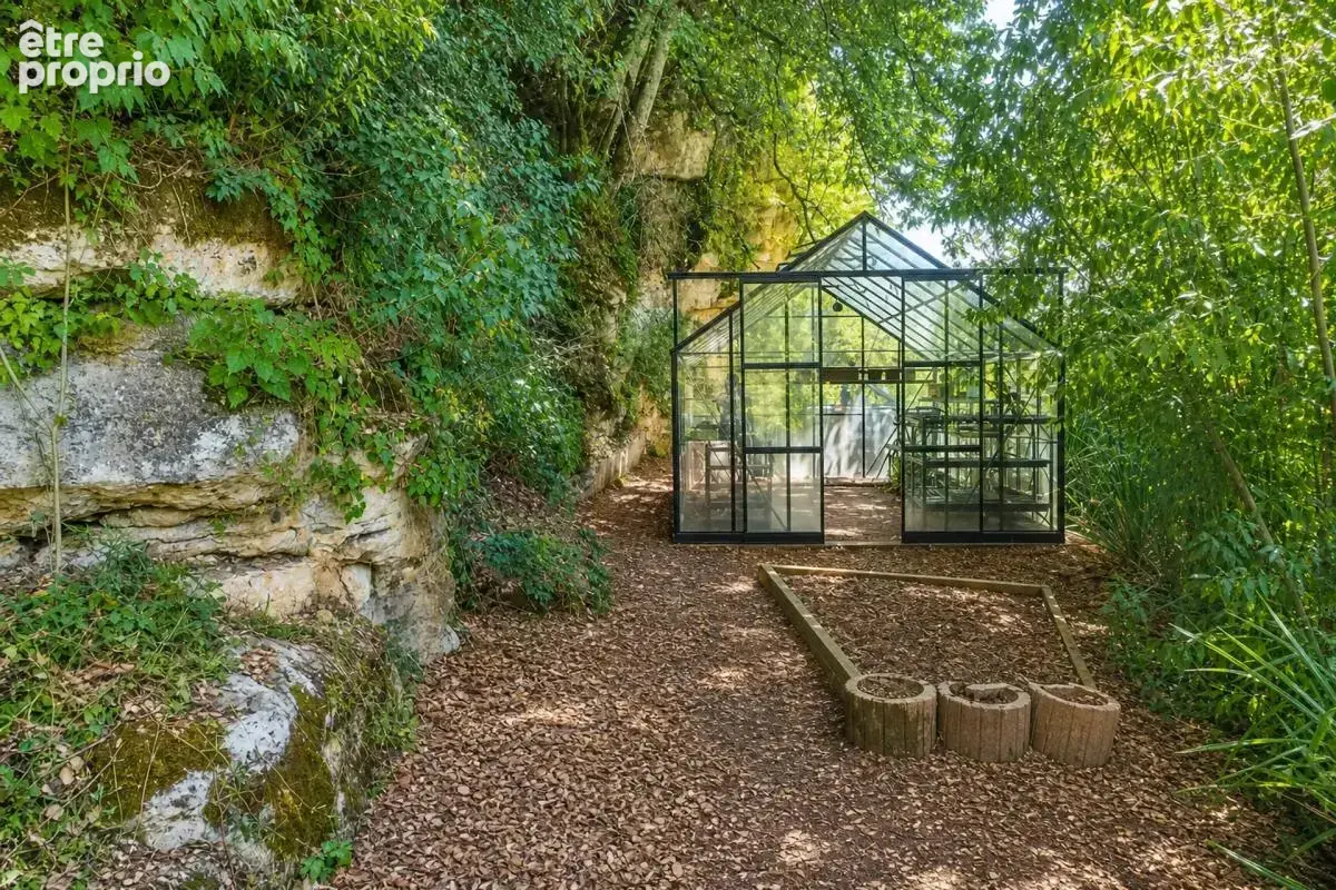 Maison périgourdine avec vue spectaculaire et grotte classée - photo 11