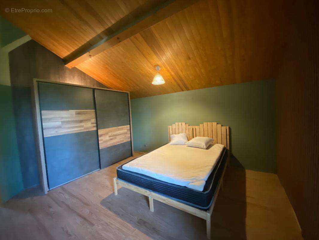 Maison à SAINT-JUSTIN