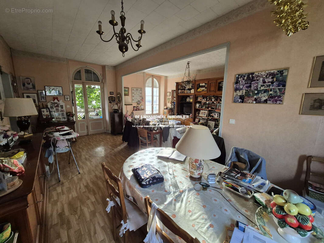 Appartement à MARSEILLE-10E