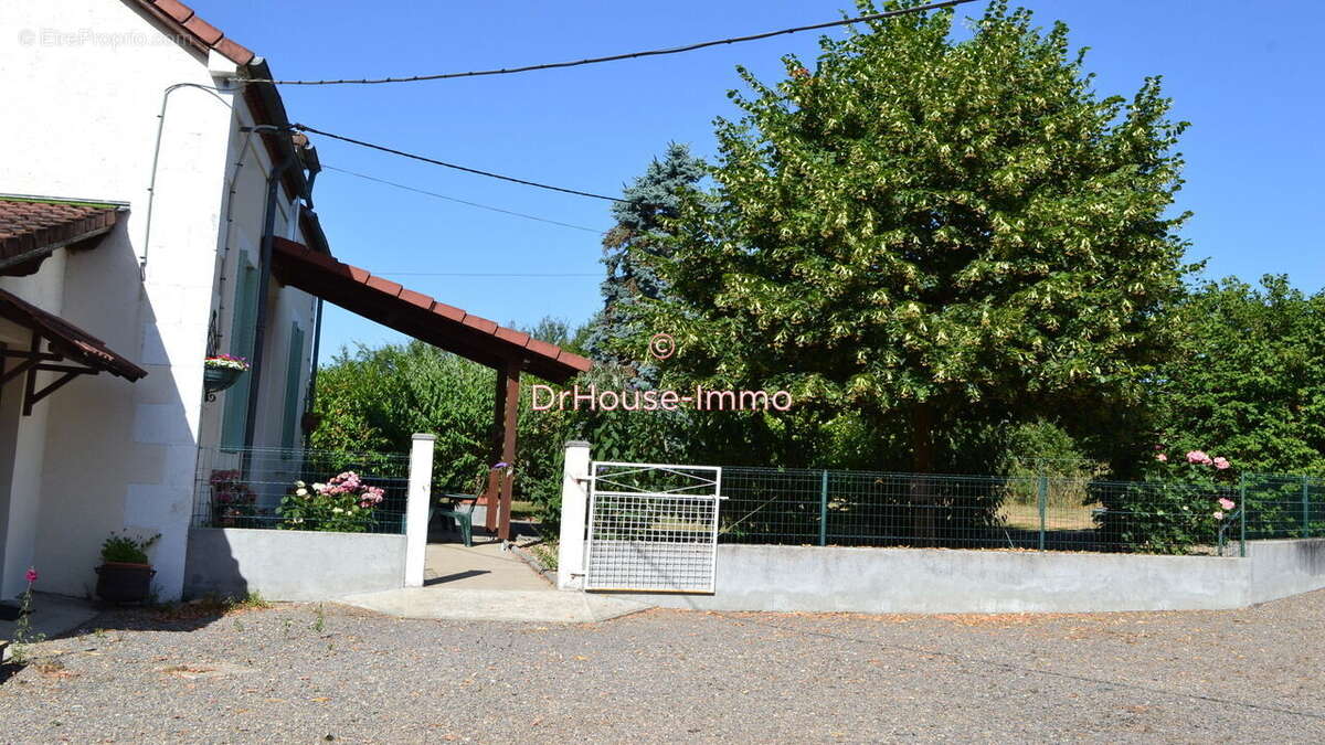 Maison à MAISONNAIS