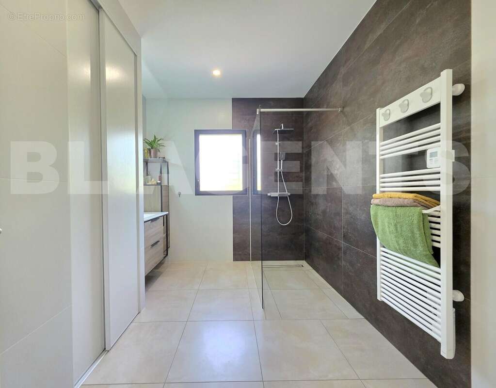 20250612_154945 - Maison à LA TOUR-DU-CRIEU