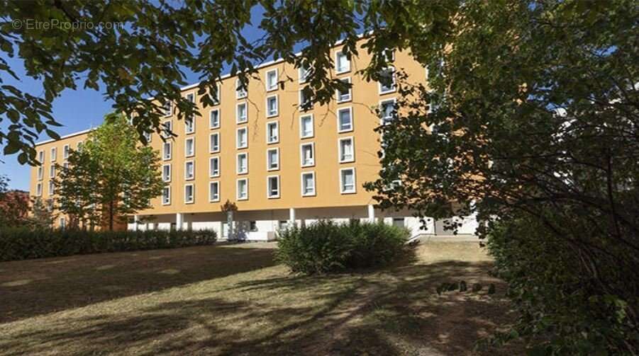 INVESTISSEMENT LOCATIF  Ivry-sur-Seine  Résidence Étudiante Le Kléber  5,68 % de rentabilité - photo 10