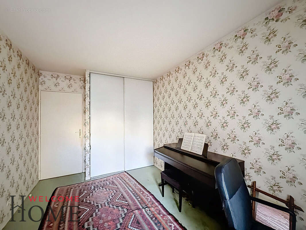 Appartement à LEVALLOIS-PERRET