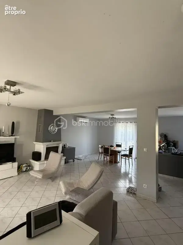 Maison familiale de 156 m² au calme à Égreville - photo 4