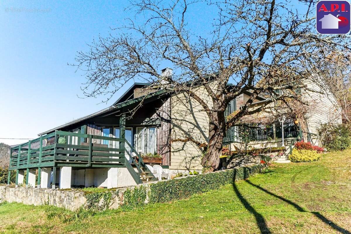 Maison à TARASCON-SUR-ARIEGE
