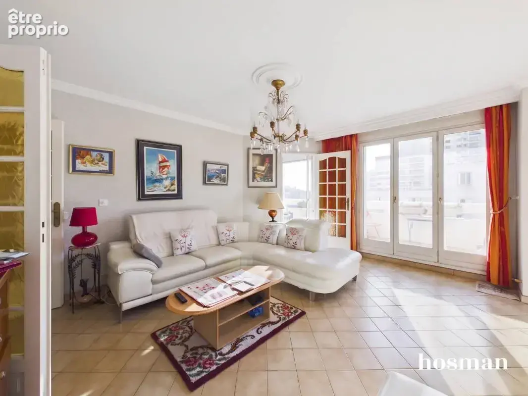 Le pré-saint-gervais – étage élevé avec ascenseur – 4 pièces – terrasse & balcon – parking - photo 3
