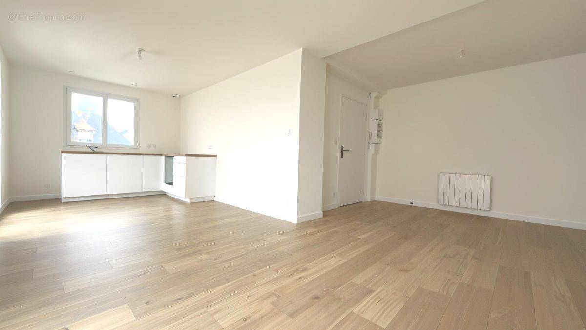 Appartement à DAMGAN