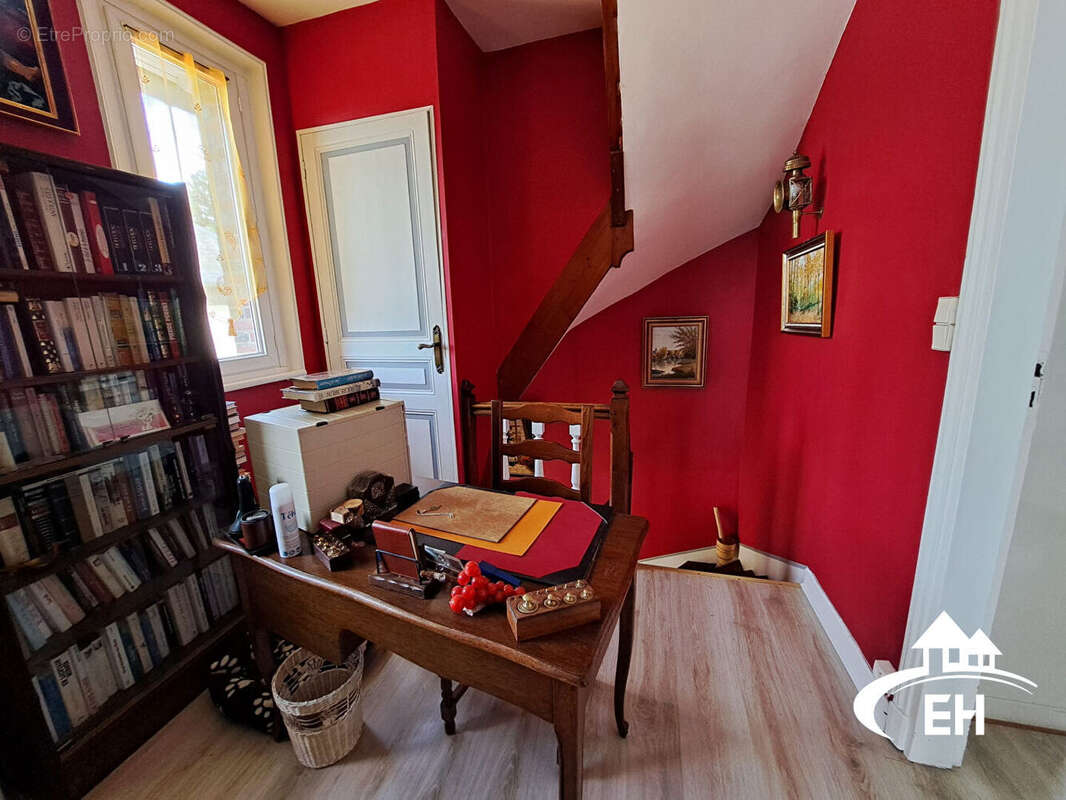 Maison à SAINTE-GAUBURGE-SAINTE-COLOMBE