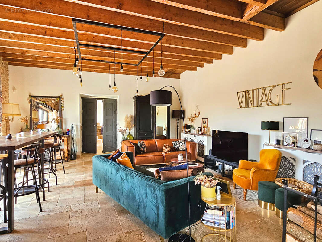 Maison à PIERRECLOS