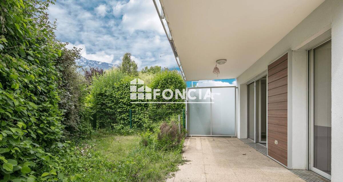 Appartement à SEYSSINET-PARISET