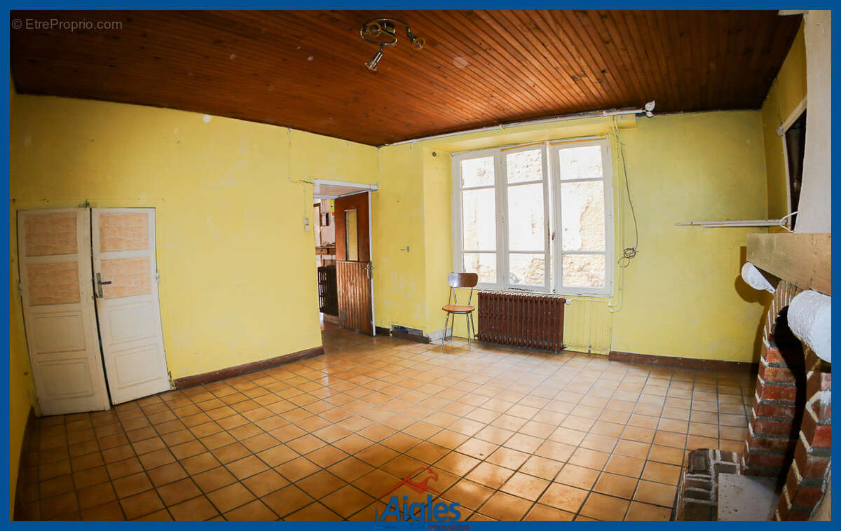 Maison à NESCHERS