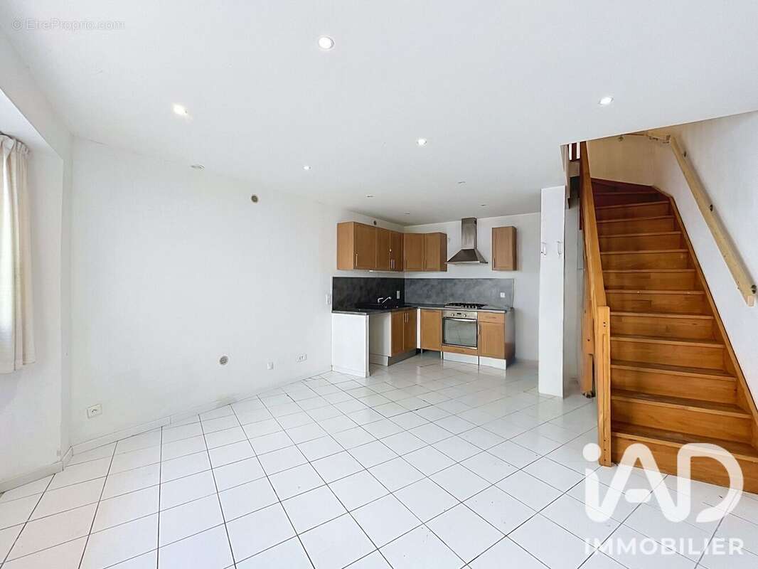 Maison 60 m² à Corbieres  - photo 2