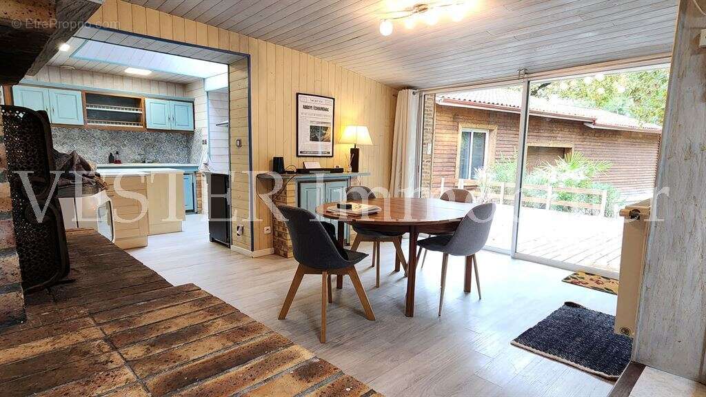 Propriété au coeur de la nature avec piscine couverte chauffée. Idéale maison d'hôtes ou grande fami - photo 5