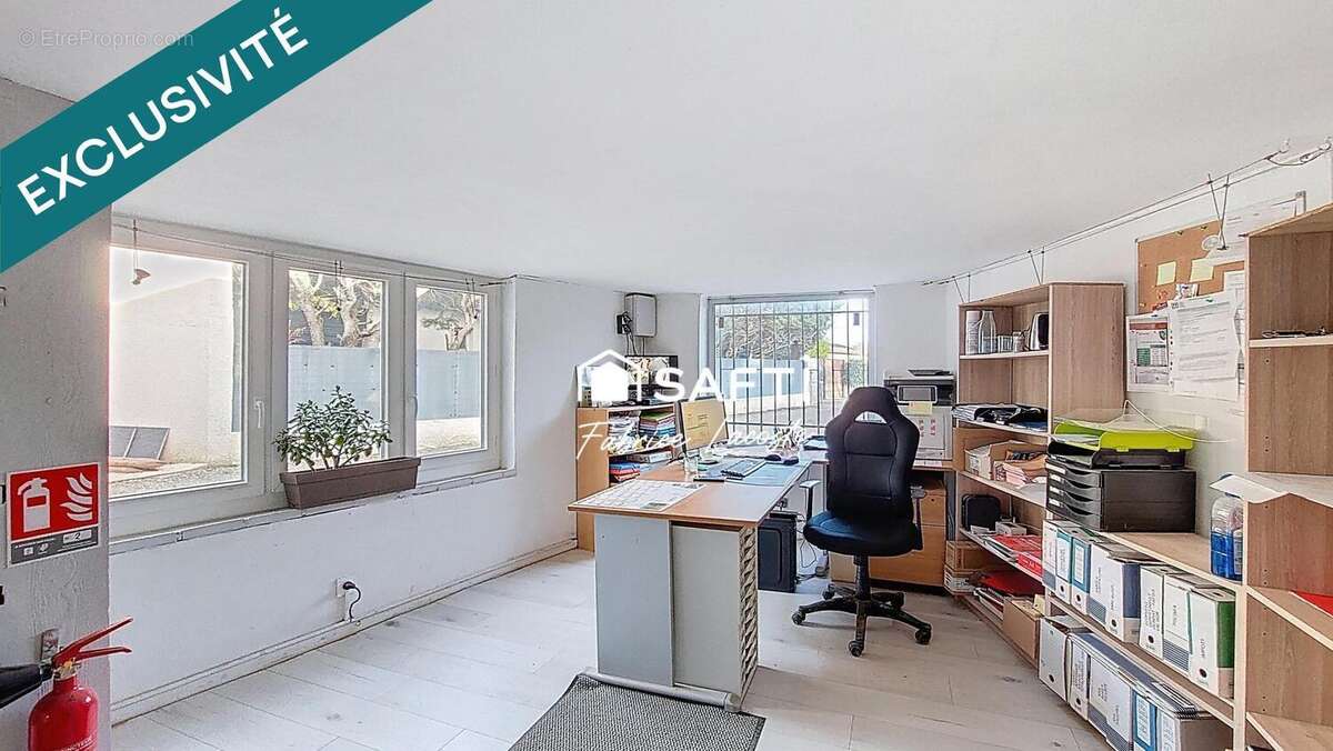 Photo 8 - Commerce à VERNET