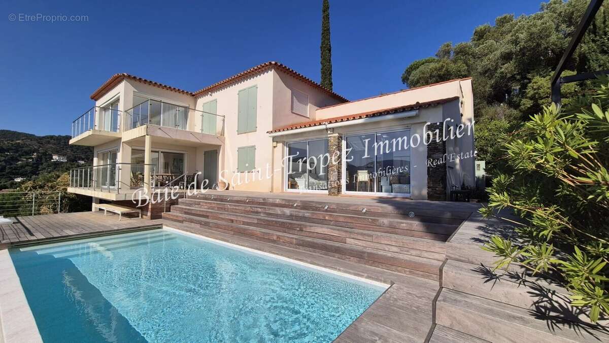 Maison à LA CROIX-VALMER