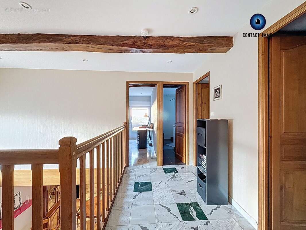 Maison à TERRASSON-LAVILLEDIEU