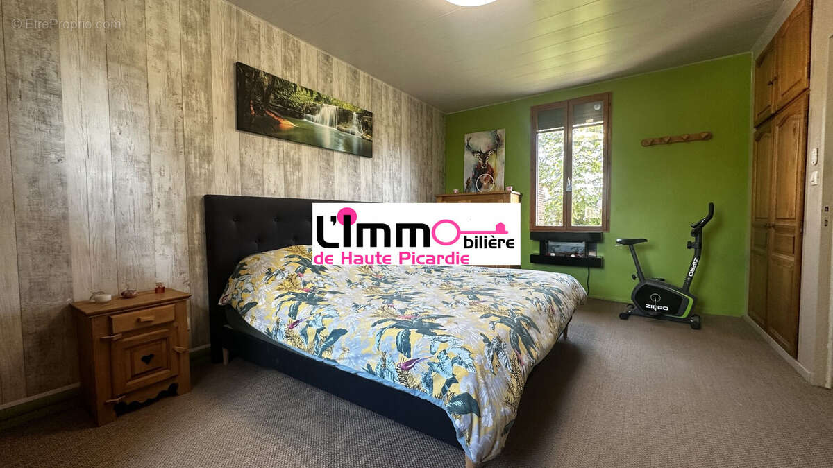 Maison 156 m² à Caix  - photo 6
