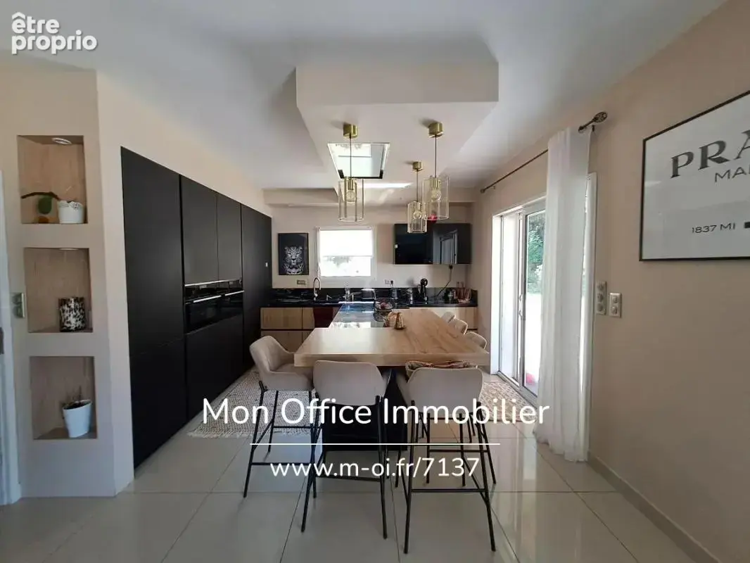 Référence : 7137-VCL. - Maison de plain pied - jardin paysager, calme absolu - 4 chambres 1 bureau - Simiane Collongue - photo 6