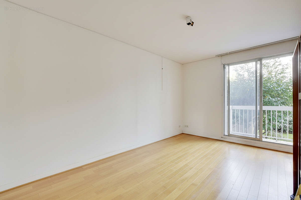 Appartement Paris 4 pièces 104.8 m2 - photo 4