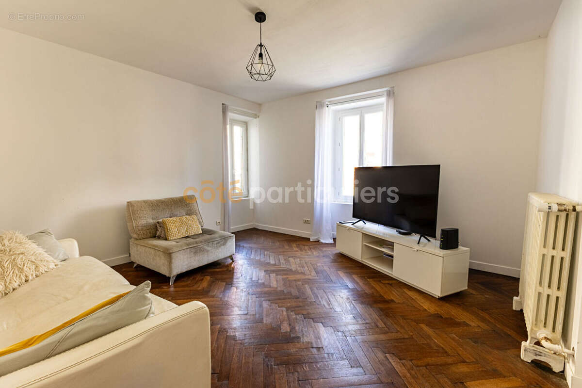 Maison à VIEILLEVIGNE